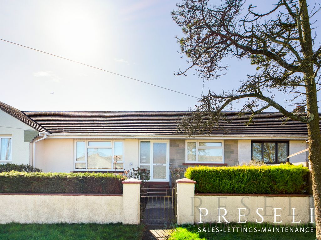 2 bed bungalow to rent in Summerhill Park, Simpson Cross, Haverfordwest