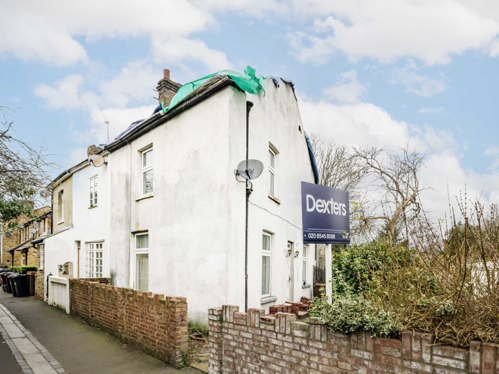 3 bed property for sale in Enfield Walk, Brentford TW8, £400,000 Zoopla