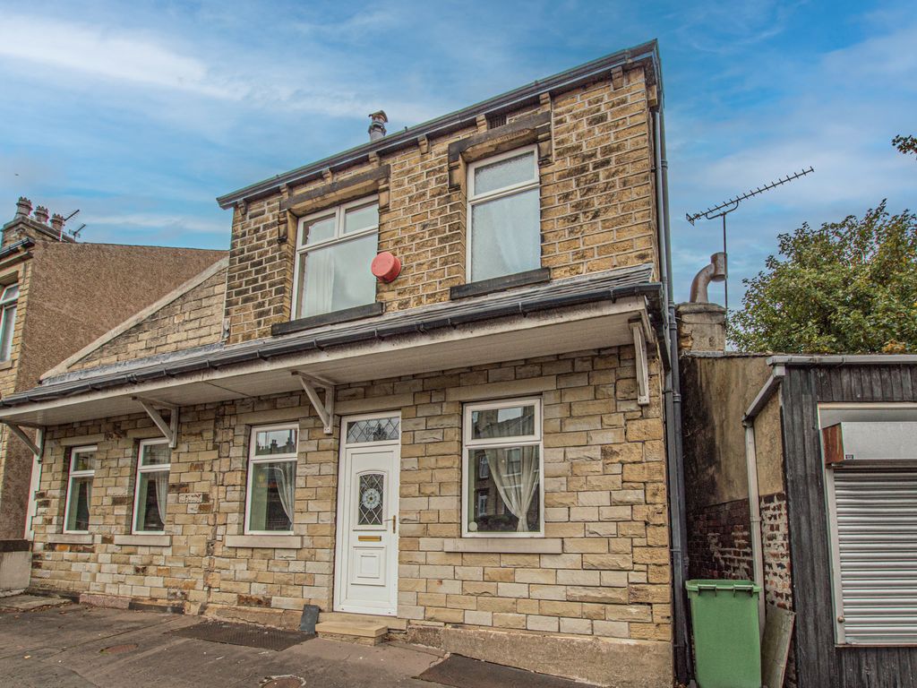 Manchester Road, Huddersfield HD4