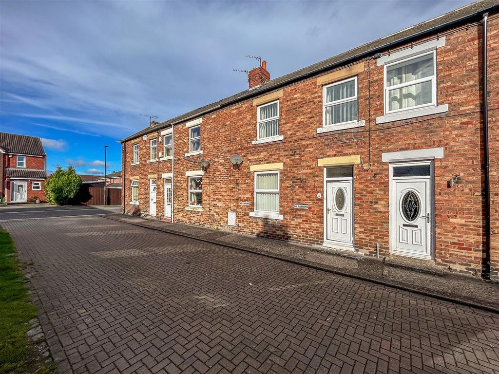 2 bed terraced house for sale in Street, Brunswick Village