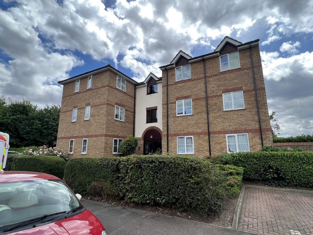 2 bed terraced house to rent in Higham Station Avenue, London E4 Zoopla