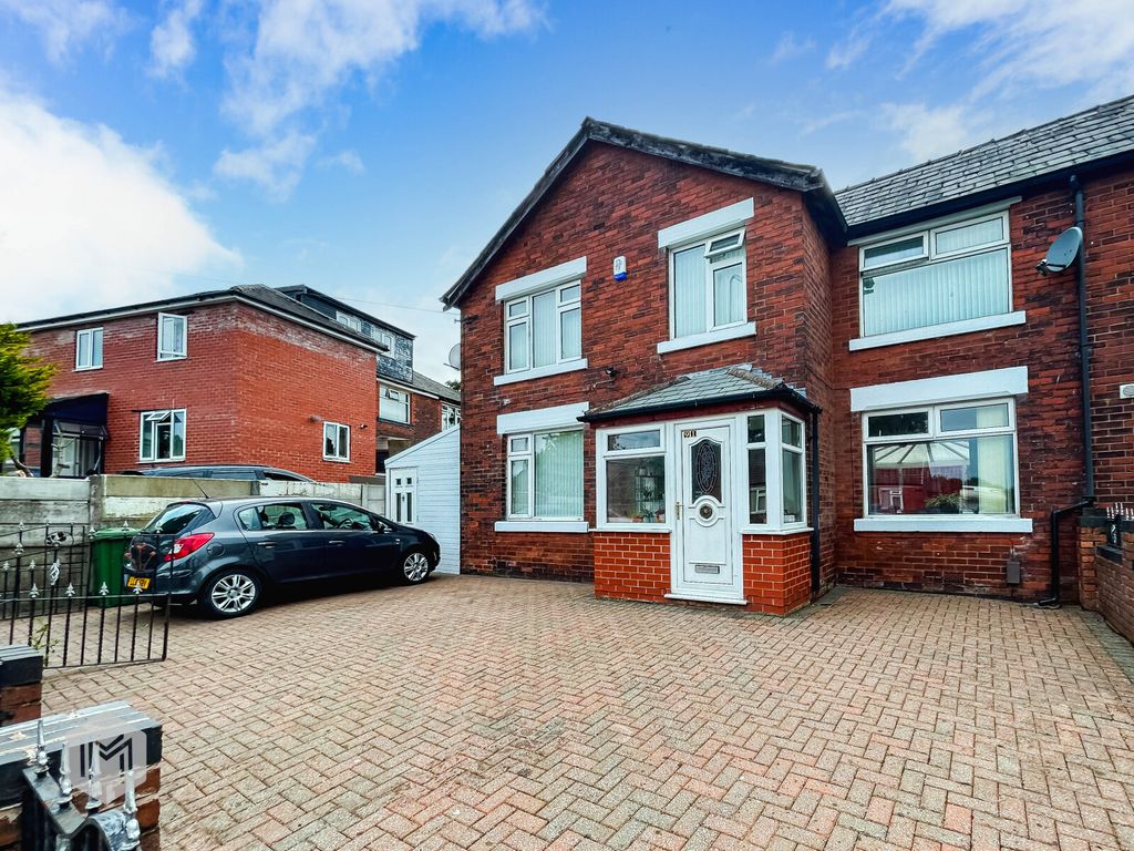 3 bed semidetached house for sale in Harper Green Road, Farnworth