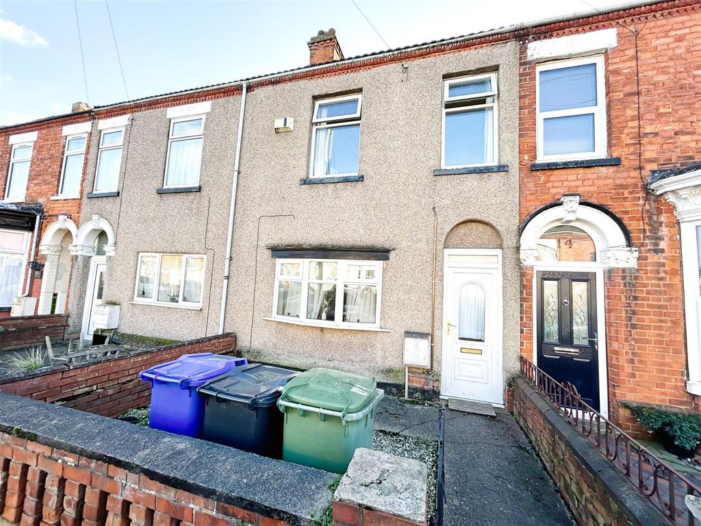 5 bed terraced house for sale in Algernon Street, Grimsby DN32, £