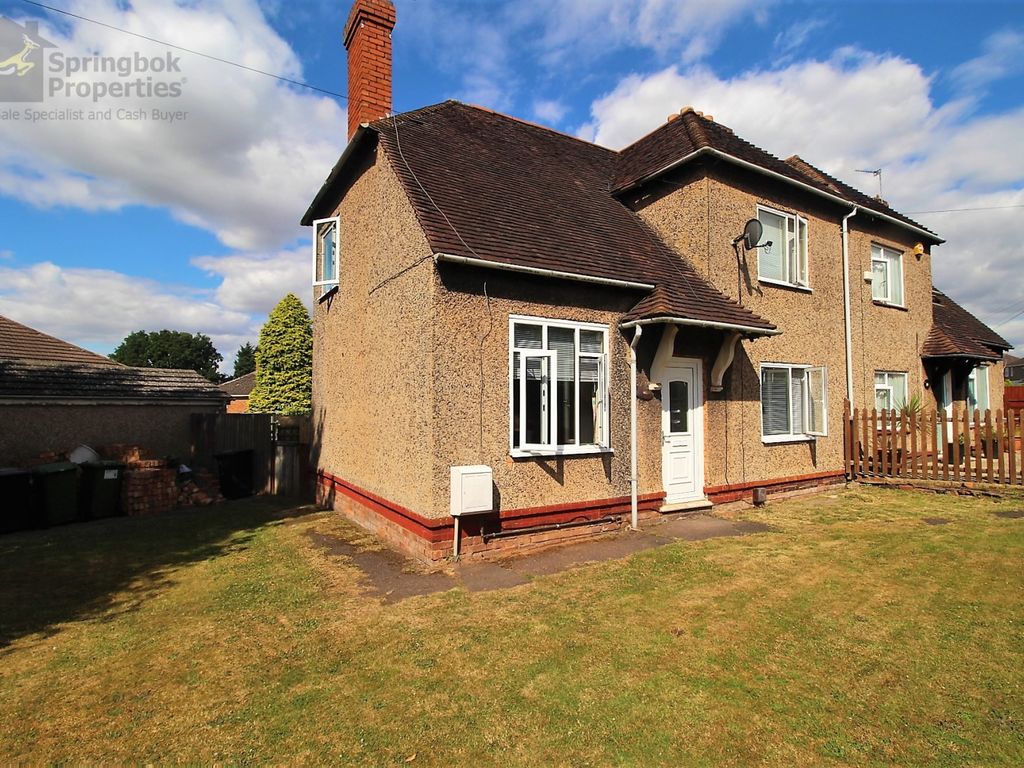 3 bed semidetached house for sale in Road North, Coventry
