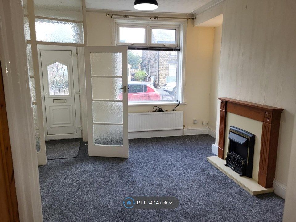 3 bed terraced house to rent in Sandygate Terrace, Bradford BD4, £750 pcm Zoopla