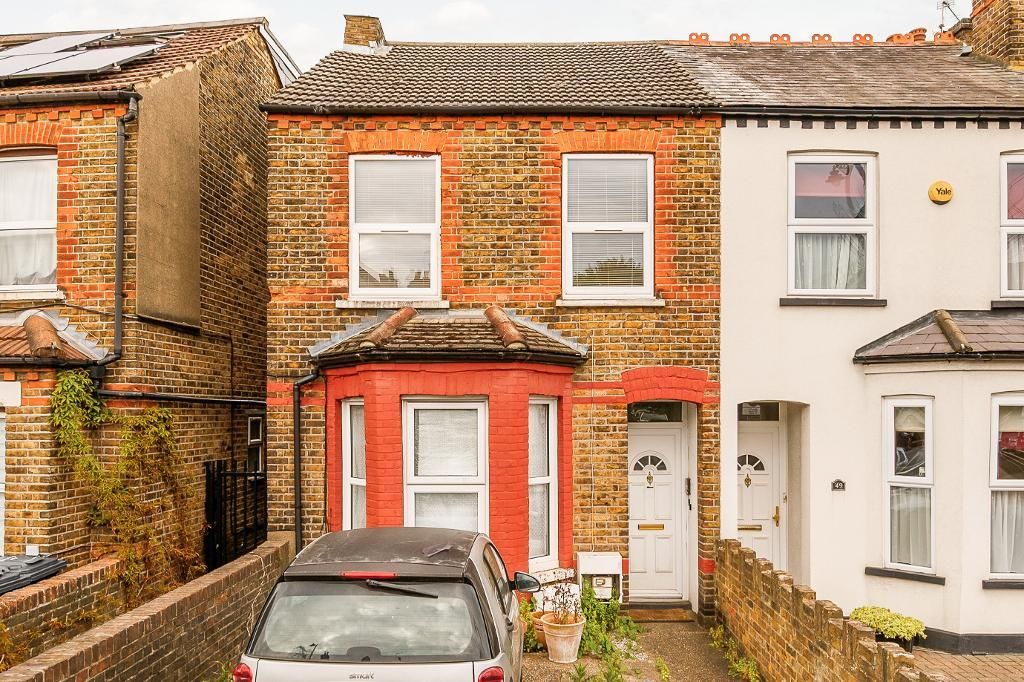2 bed flat for sale in Northfield Avenue, Ealing, London W13, £425,000 Zoopla