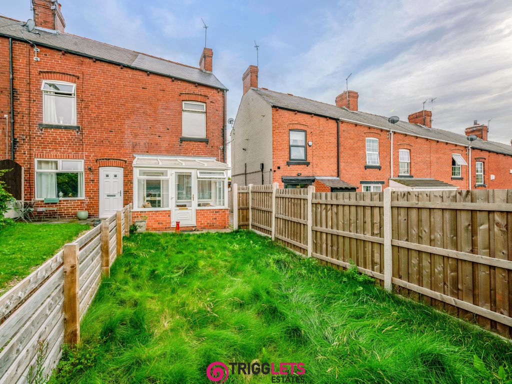2 bed terraced house for sale in Garden Grove, Hemingfield, Barnsley ...