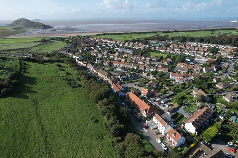 4 bed terraced house for sale in Uphill Way, Uphill, WestonSuperMare BS23, £575,000 Zoopla