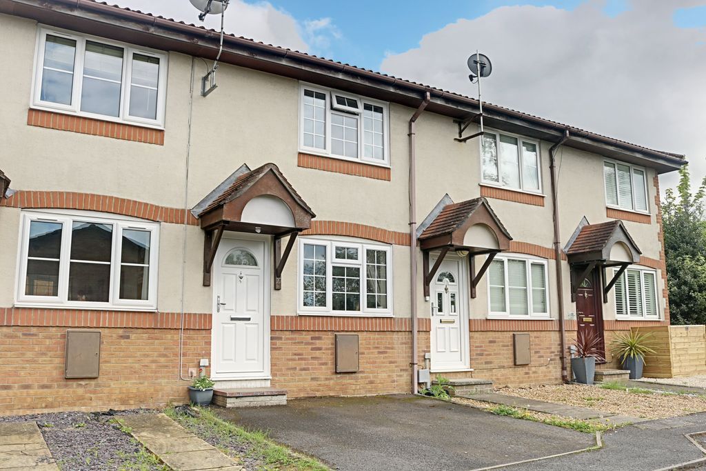 2 bed terraced house for sale in Lapin Lane, Basingstoke RG22 Zoopla