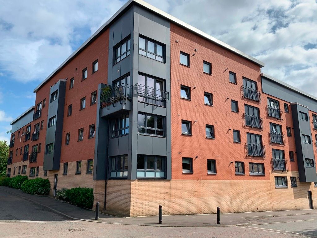 2 bed flat to rent in Avenuepark Street, North Kelvinside, Glasgow G20