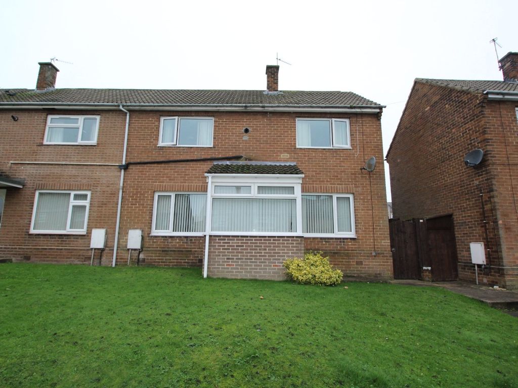 3 bed semidetached house for sale in Findon Avenue, Sacriston, Durham