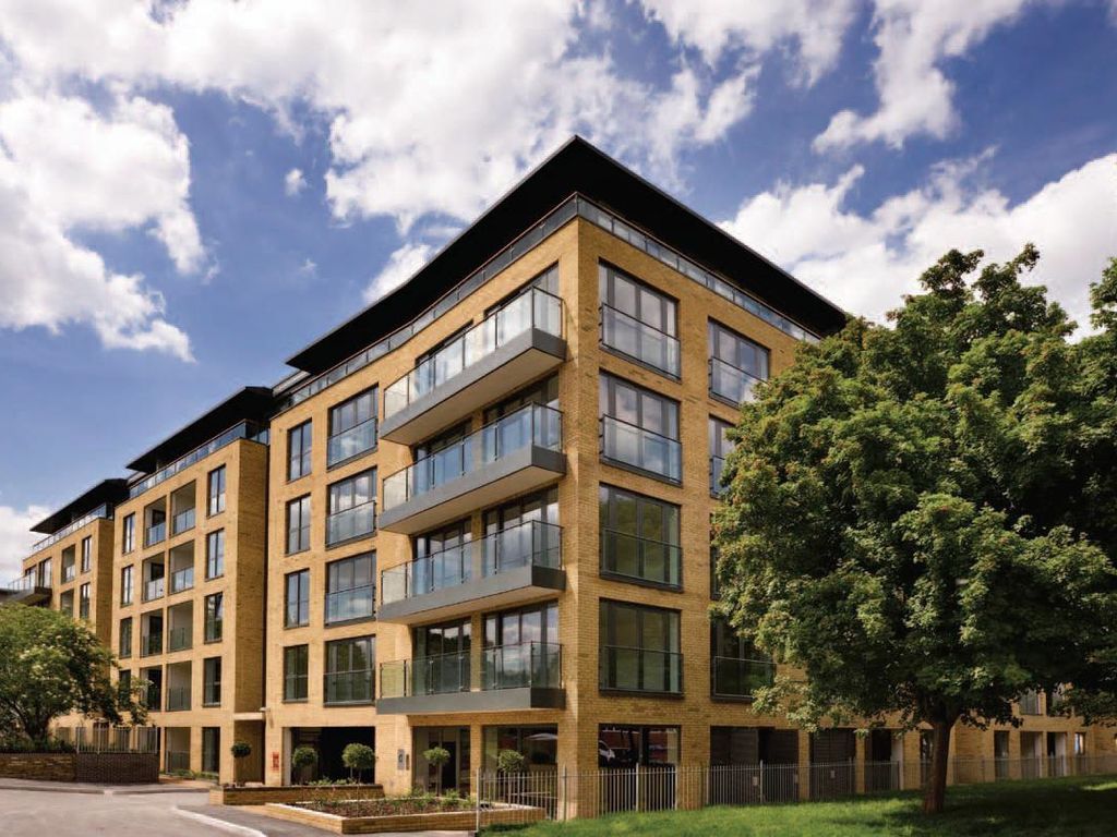 2 bed flat for sale in St Williams Court, Gifford Street, Islington N1