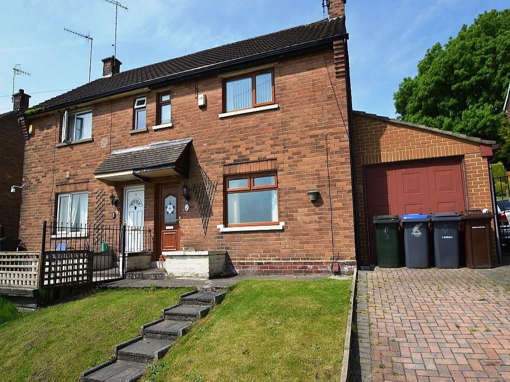 2 bed semidetached house for sale in Old Park Road, Idle, Bradford
