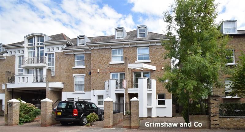 Hills Mews, Florence Road, London W5