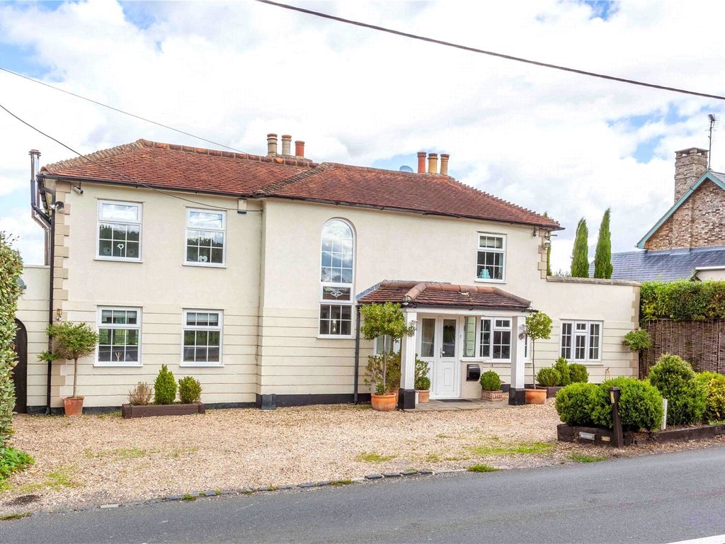 5 bed detached house for sale in Manor Road, Lambourne End RM4 Zoopla