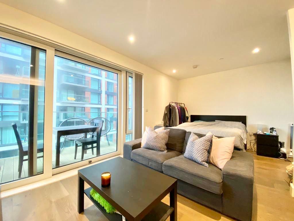 Studio for sale in Biring House, Royal Arsenal Riverside, Woolwich