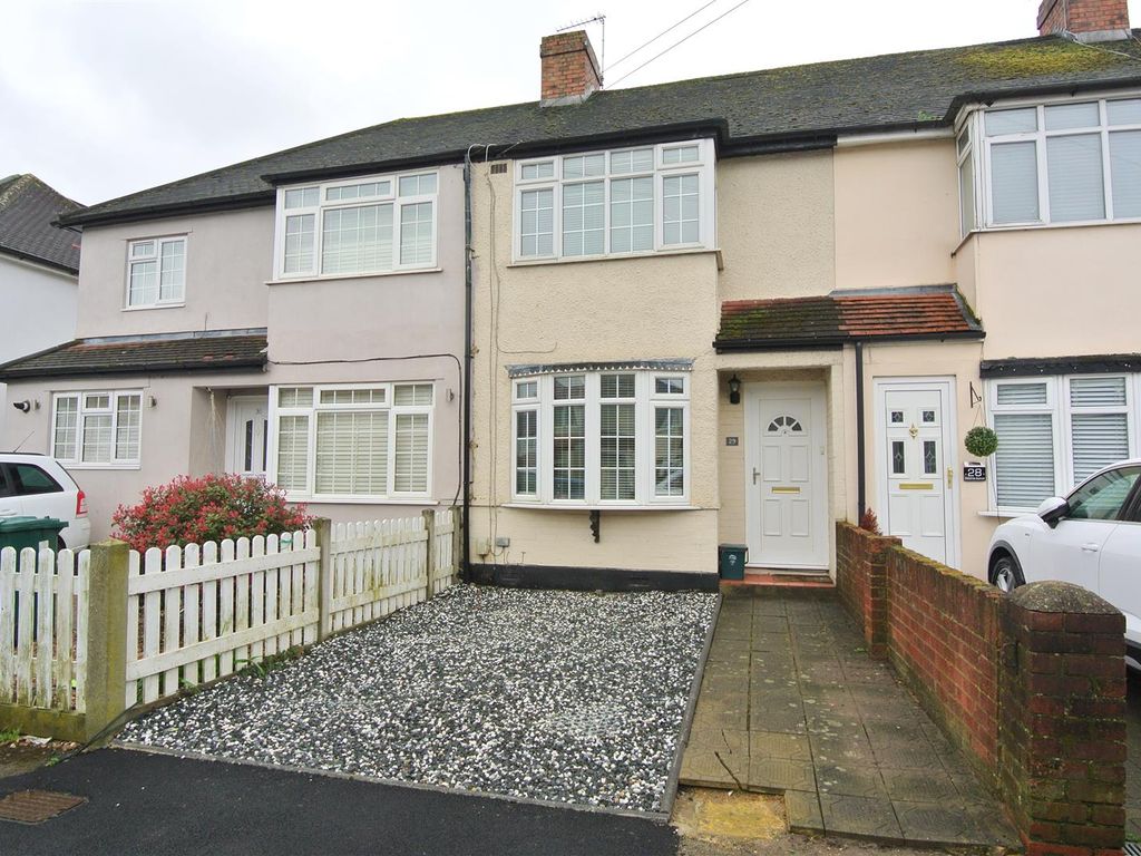 2 bed property for sale in Osborne Avenue, Stanwell, Staines TW19, £