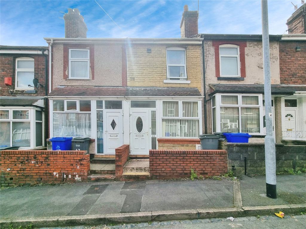 2 bed terraced house for sale in King William Street, Tunstall, Stoke