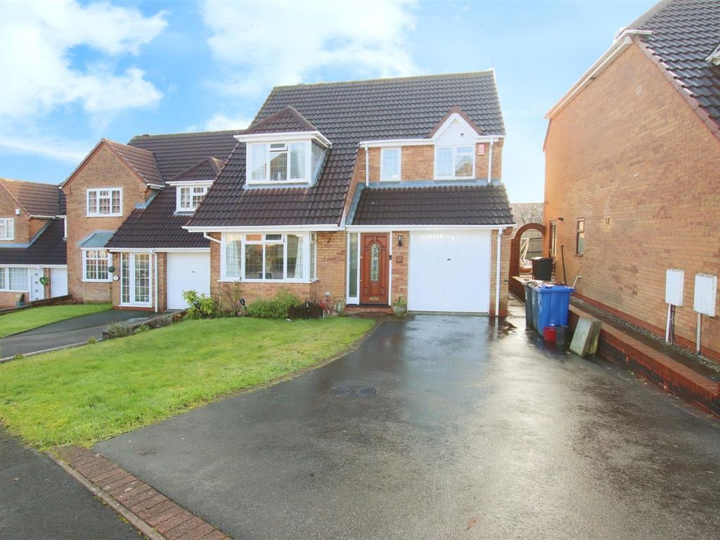 4 bed detached house for sale in Willotts Hill Road, Waterhayes
