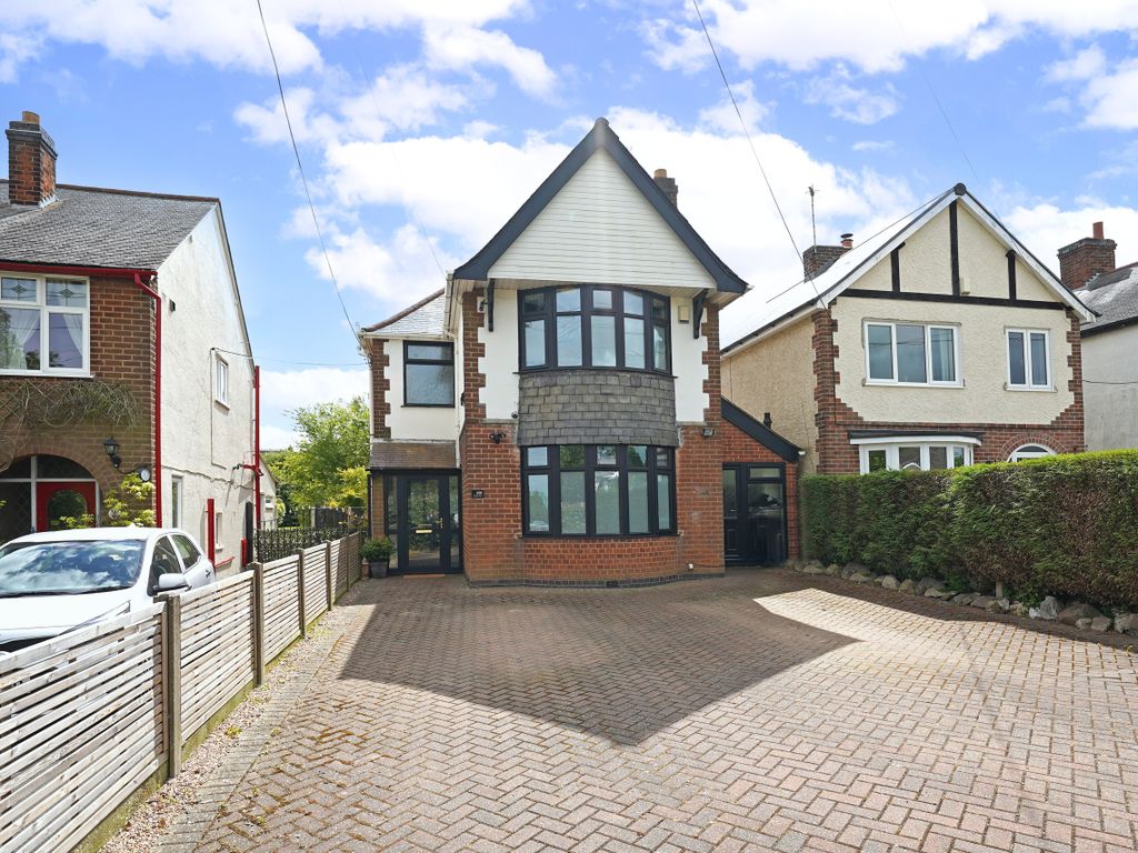 4 bed detached house for sale in Leicester Road, Markfield, Leicester