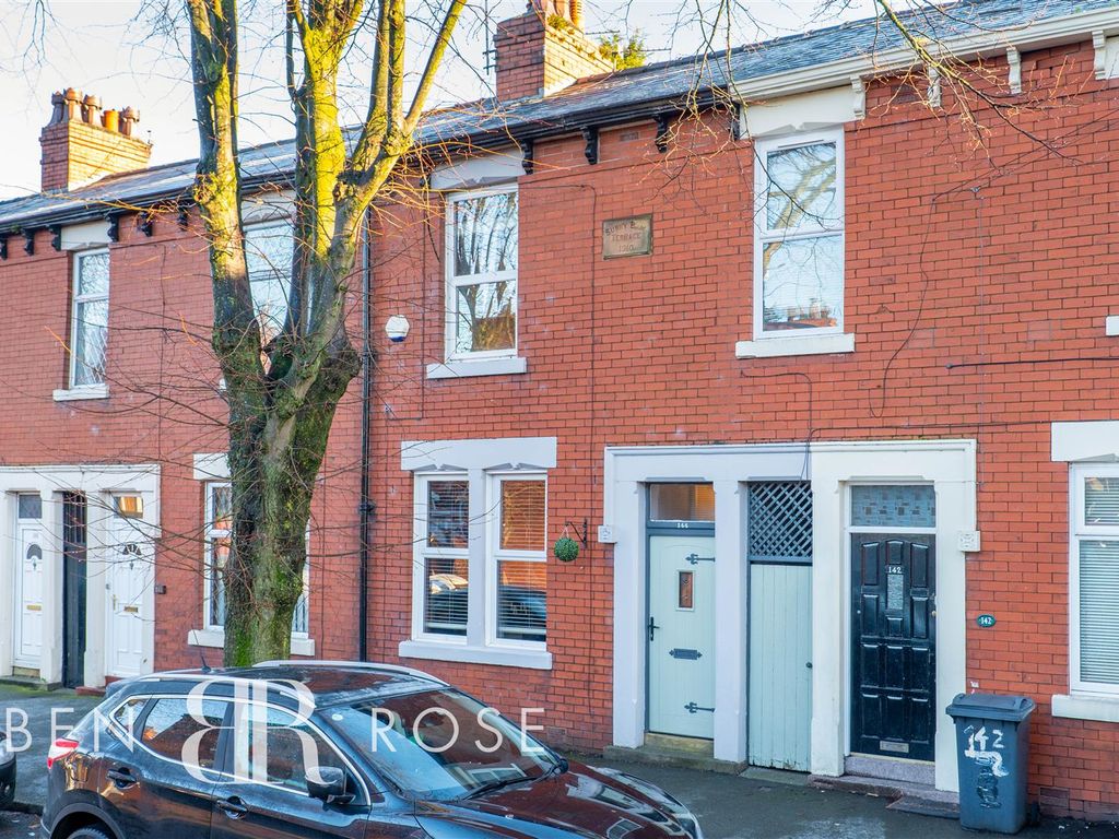 3 bed terraced house for sale in Stocks Road, AshtonOnRibble, Preston