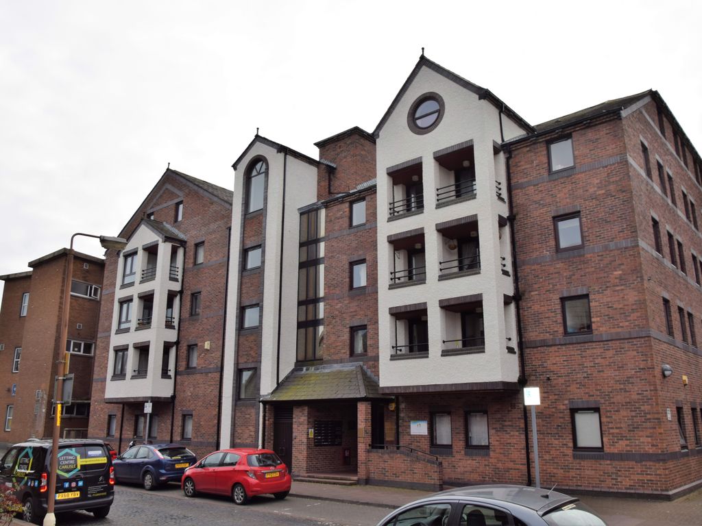 2 bed flat to rent in Spencer House, St Pauls Square, Carlisle CA1, £