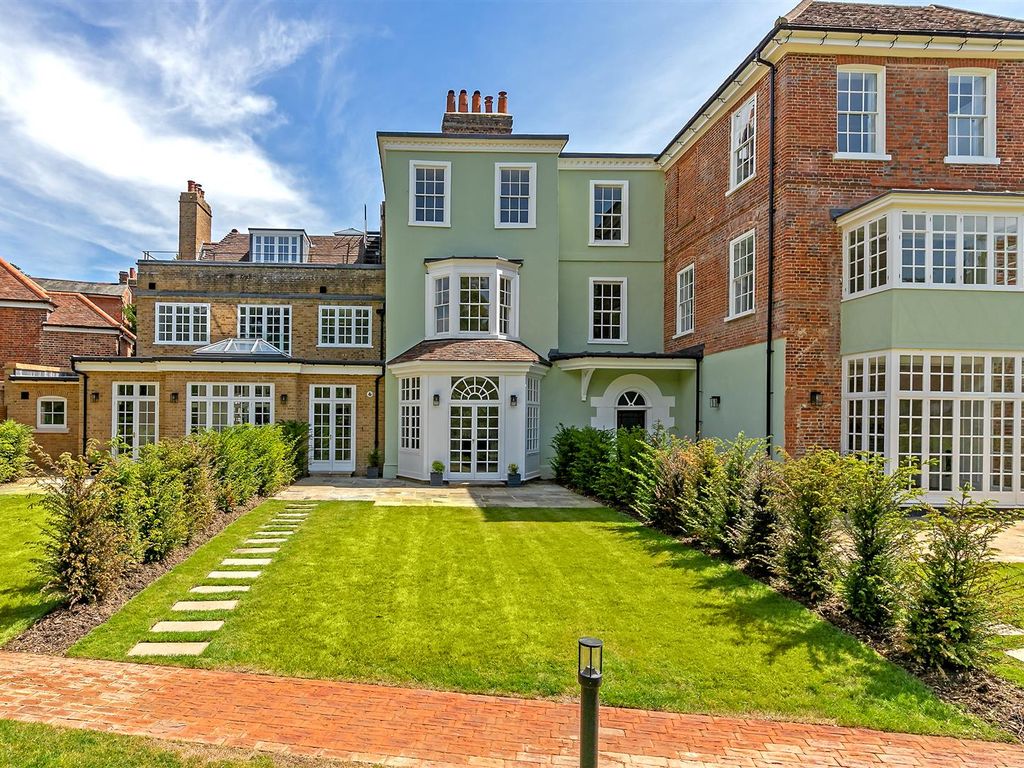 4 bed detached house for sale in Codicote Road, Welwyn AL6 Zoopla