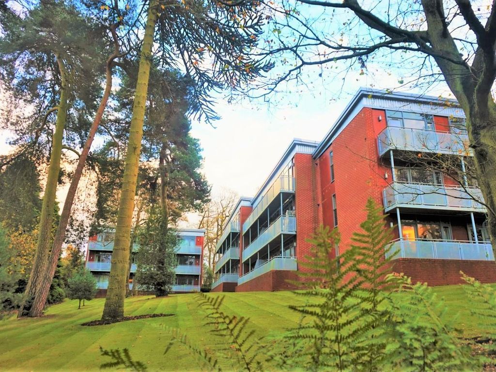 2 bed flat for sale in Hawthorne Gardens, Moseley, Birmingham B13 Zoopla