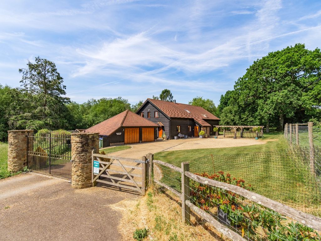 5 bed detached house for sale in Winterpit Lane, Mannings Heath, Horsham, West Sussex RH13, £