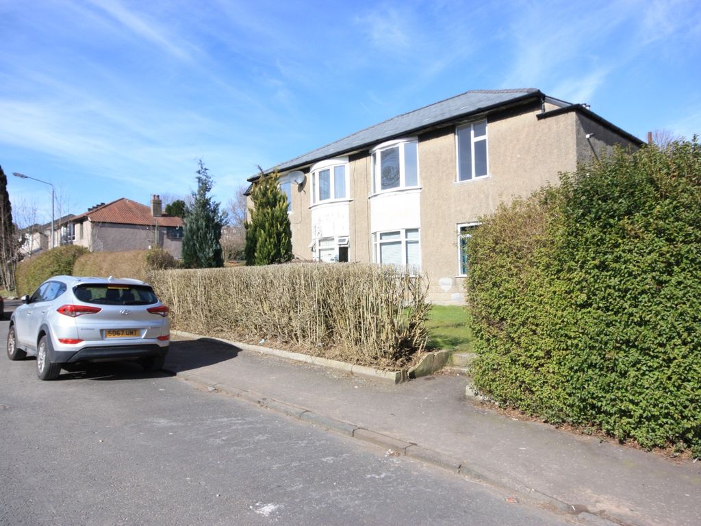 3 bed flat to rent in Kingsbridge Drive, Glasgow G44, £950 pcm Zoopla