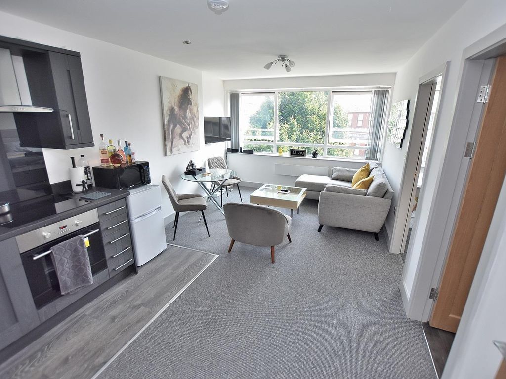 1 bed flat to rent in Dudley Road, Wolverhampton WV2, £650 pcm Zoopla