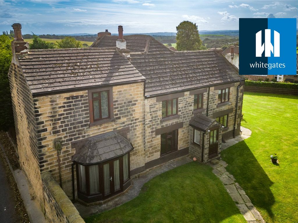 4 bed detached house for sale in Brier Lane, Havercroft, Wakefield