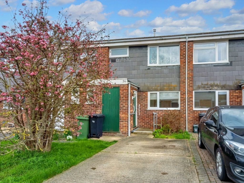 3 bed terraced house for sale in Woodgate Close, Grove OX12 Zoopla