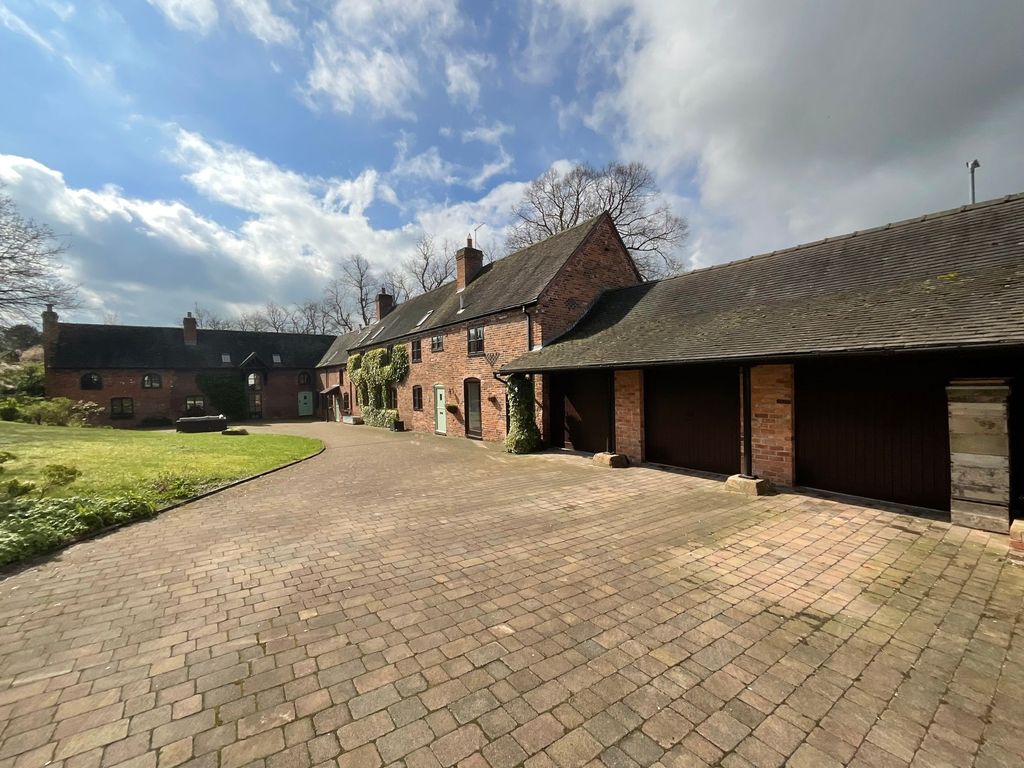 7 bed detached house for sale in 'ravenscourt Barns', Main Road, Betley