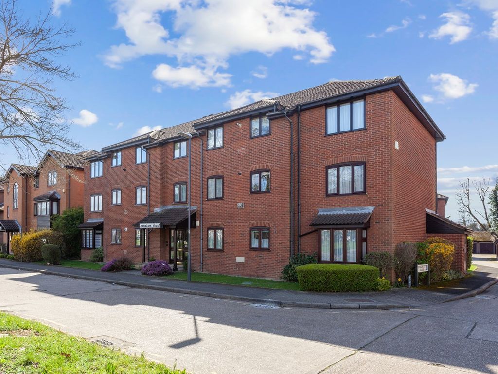2 bed flat for sale in Sandown Court, Marsh Lane, Stanmore HA7 Zoopla