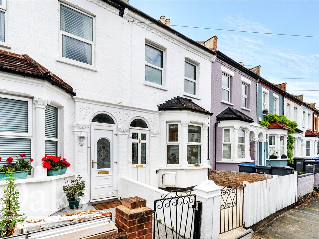 3 bed terraced house for sale in Westgate Road, London SE25, £475,000