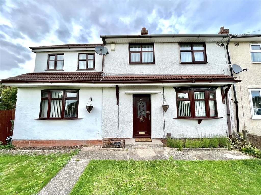 5 bed semidetached house to rent in Priestland Road, Birmingham, 6 B34