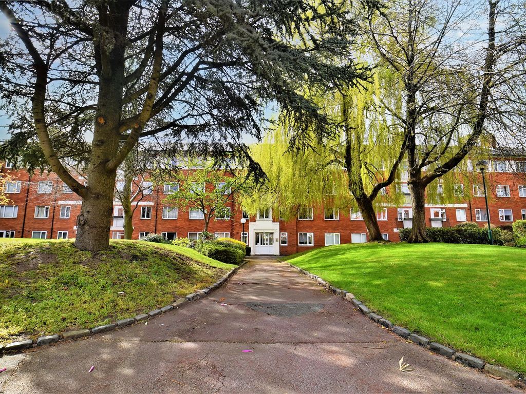 2 bed flat for sale in Eccles New Road, Kielder Square M5 Zoopla