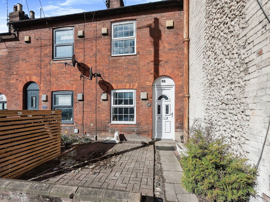 2 bed terraced house for sale in Cullum Road, Bury St. Edmunds IP33