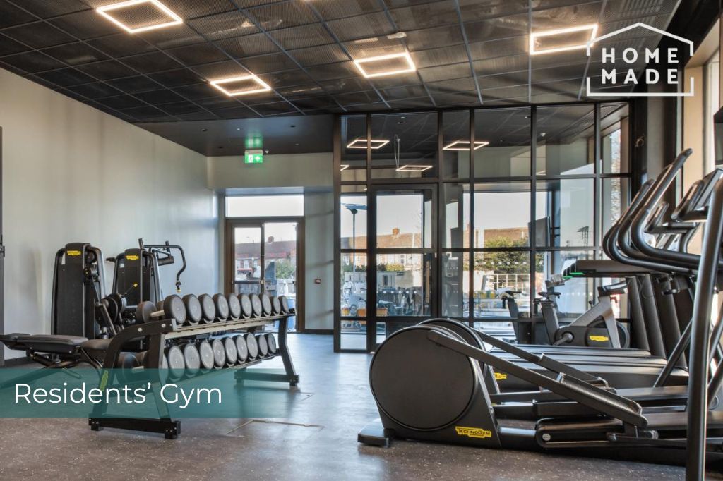 Studio to rent in Wem Tower, Wembley HA9, £1,480 pcm Zoopla