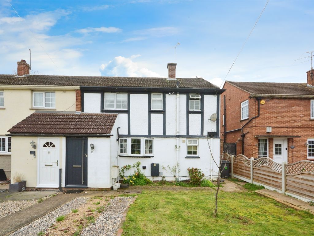 4 bed end terrace house for sale in Cherwell Drive, Chelmsford CM1, £