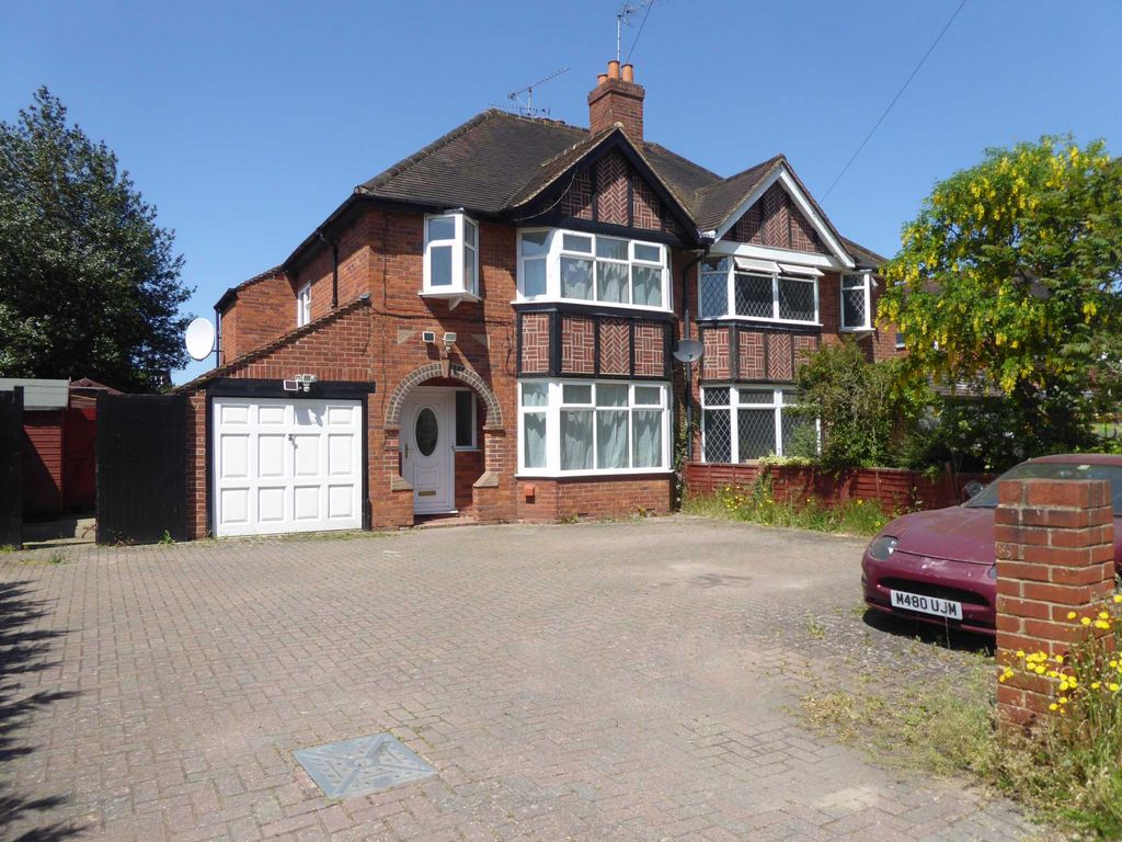 3 bed property to rent in Church Road, Earley RG6 Zoopla