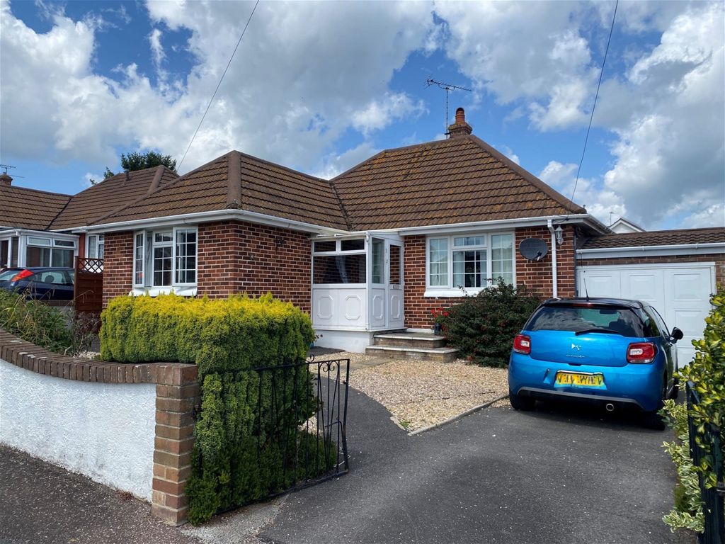 2 bed bungalow for sale in Elmfield Road, Seaton EX12 Zoopla