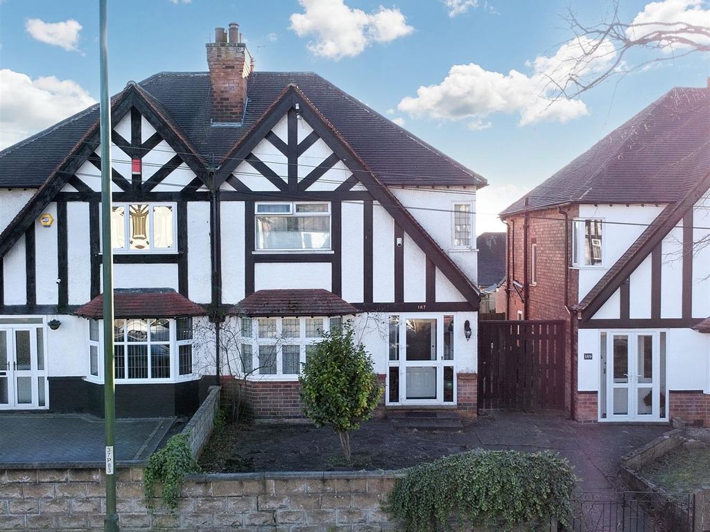 3 bed semidetached house for sale in Perry Road, Sherwood, Nottingham