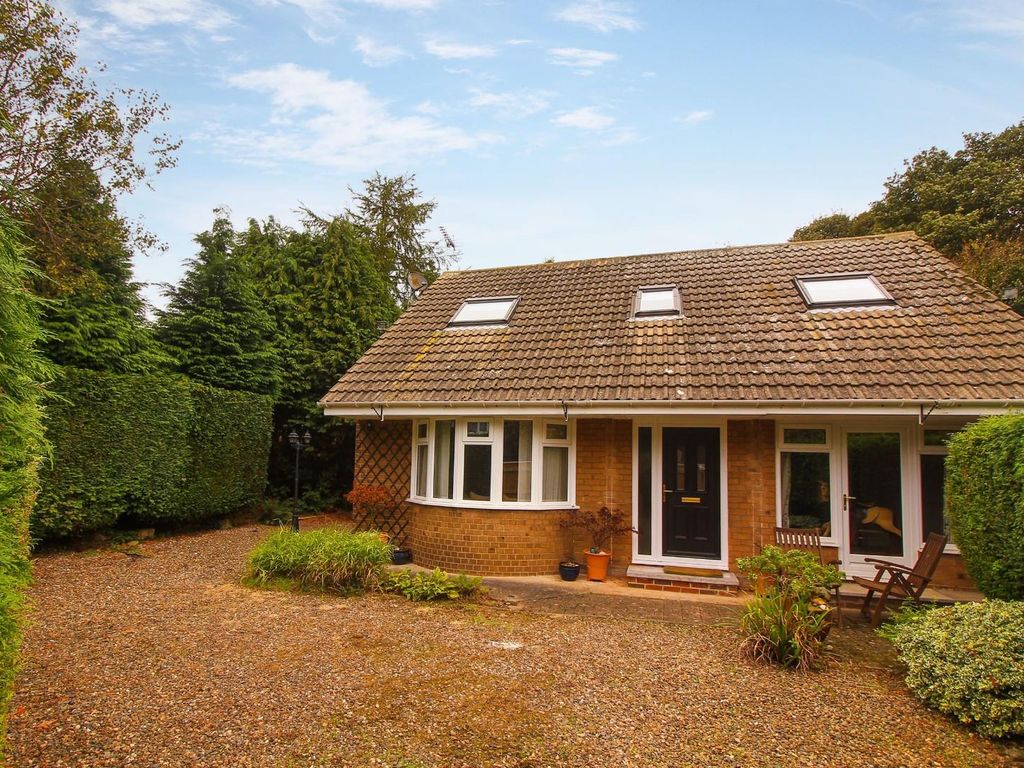 3 bed bungalow for sale in Shields Road, Hartford Bridge, Bedlington