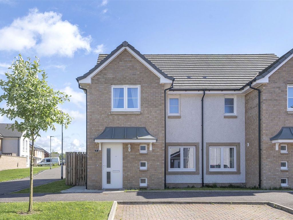 3 bed semidetached house for sale in Deer Park Place, Kings Meadow