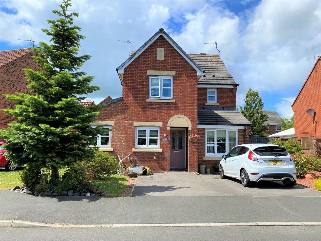 3 bed detached house for sale in Ladyburn Way, Hadston, Morpeth NE65 Zoopla