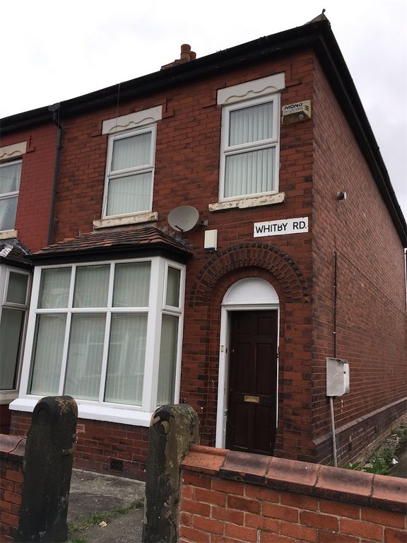1 bed flat to rent in Whitby Road, Manchester M14, £700 pcm Zoopla