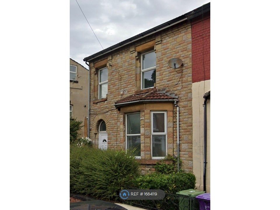 5 bed end terrace house to rent in Sefton Road, Walton, Liverpool L9