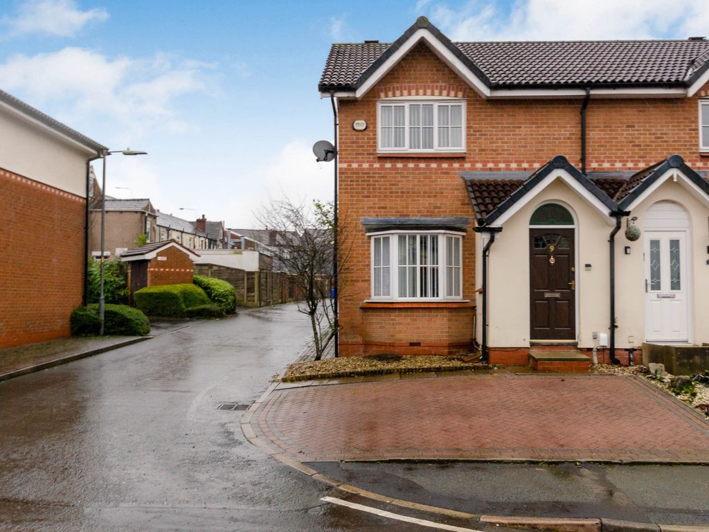 3 bed semidetached house for sale in Calverleigh Close, Bolton, Greater Manchester BL3 Zoopla